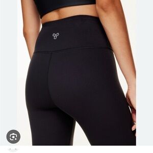 TNA Black Women's Leggings